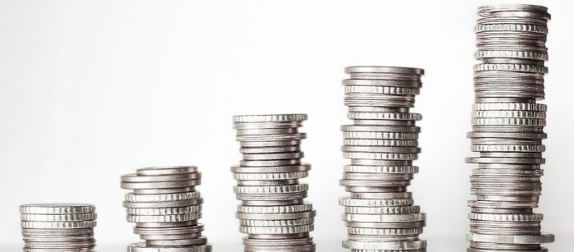 money-2180330_1280-700x466