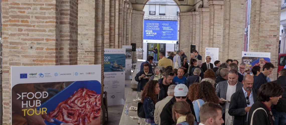 FOOD HUB TOUR - Rimini (Vecchia Pescheria) 22 Settembre 2022 - Ph © Giorgio Salvatori FOOD HUB: SETTORE ITTICO FATTORE DI ATTRATTIVITÀ PER LA CITTÀ DI RIMINI